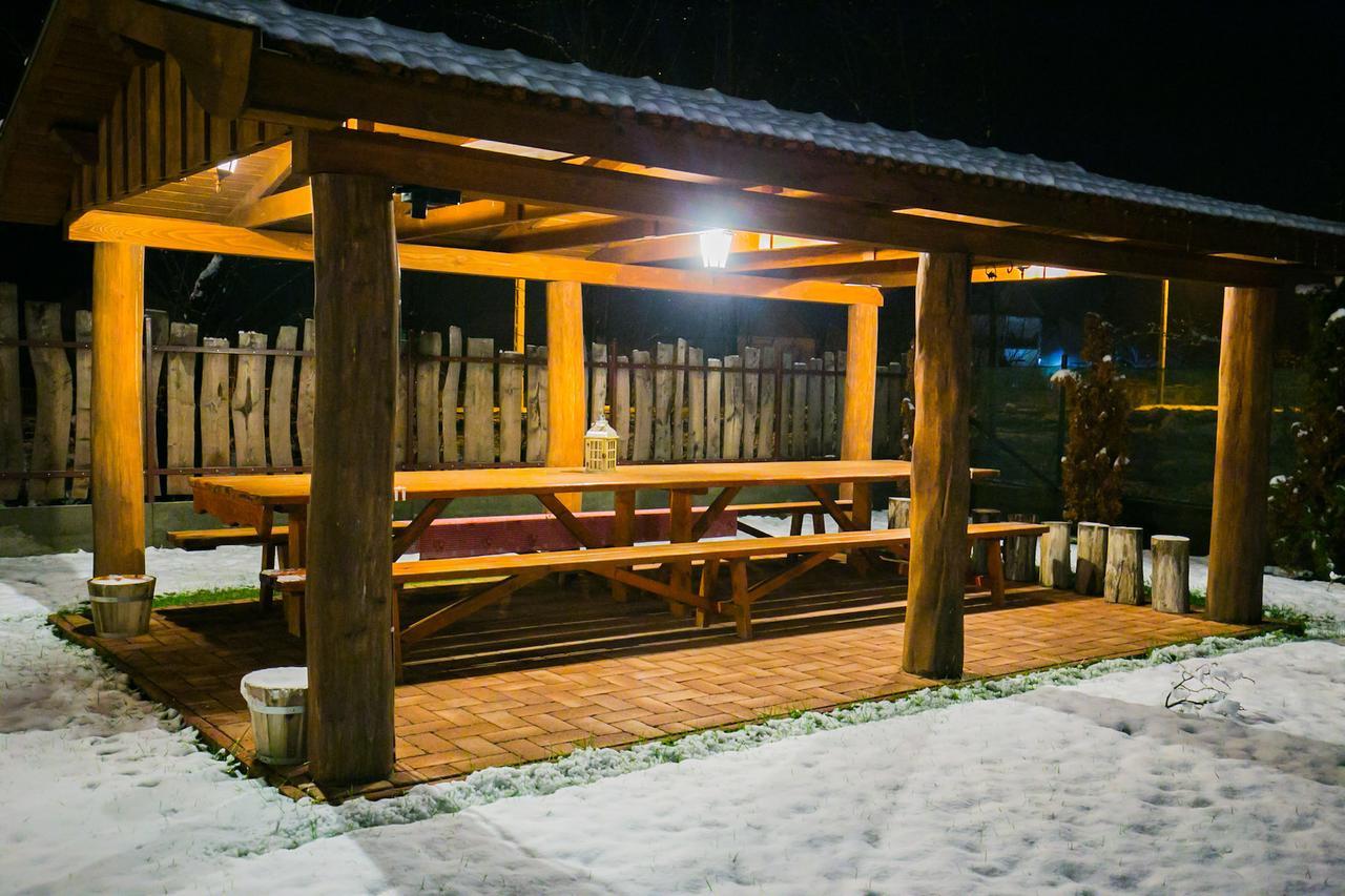 Tóth Vendégház és Apartmanház Újfehértó Exterior foto