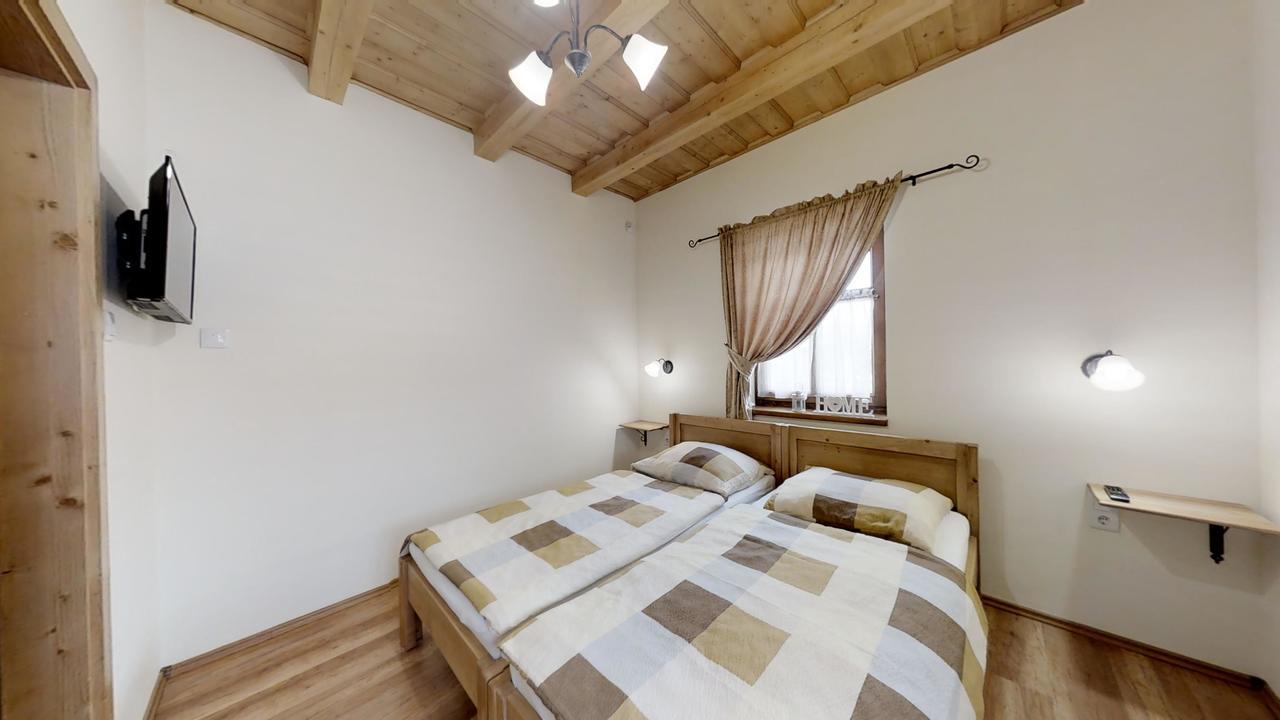 Tóth Vendégház és Apartmanház Újfehértó Exterior foto