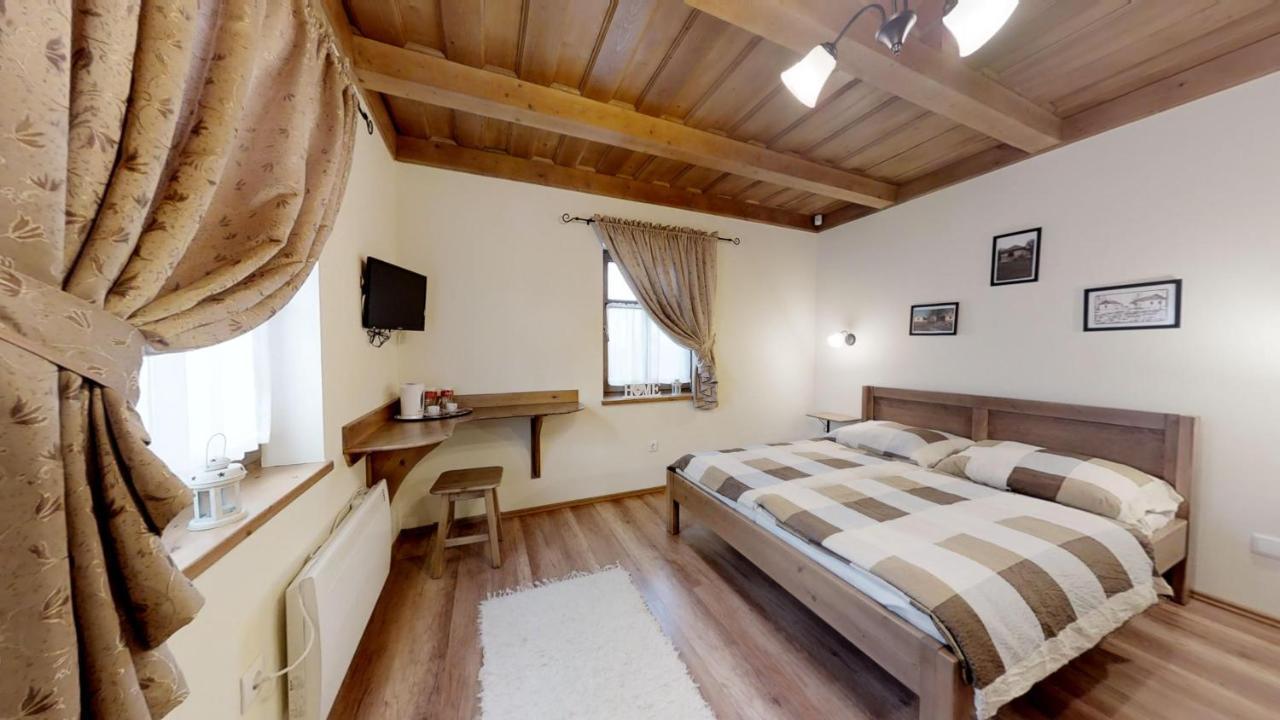 Tóth Vendégház és Apartmanház Újfehértó Exterior foto